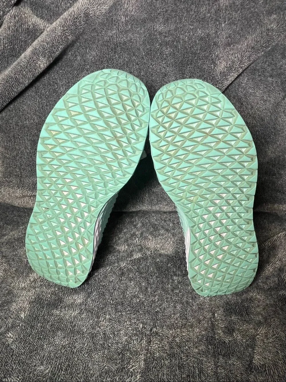 NOBULL knit runner
